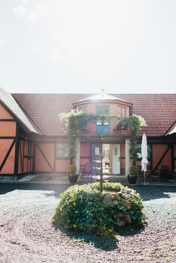 Villa Hasselbacken Garsnas Экстерьер фото