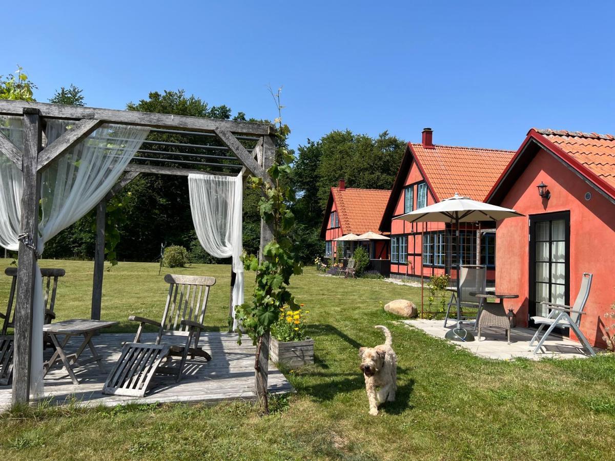 Villa Hasselbacken Garsnas Экстерьер фото